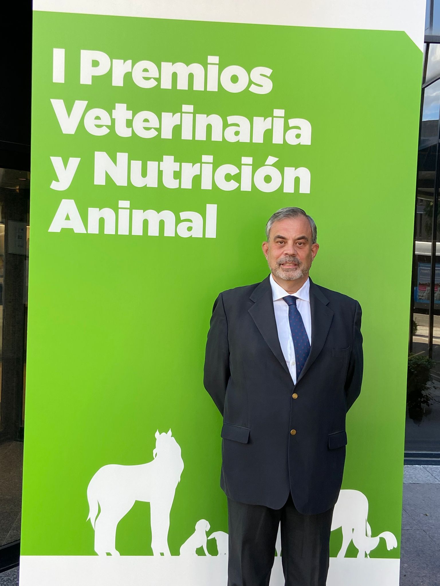 Nuestro compañero Santiago Vega ha sido galardonado en la 1a edición de los Nuestro compañero Santiago Vega ha sido galardonado en la 1a edición de los
